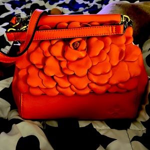 NWT PATRICIA NASH Petals Collection Coral Purse With Shoulder Strap